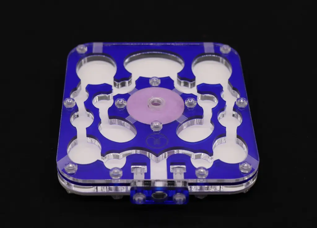 2.1 Outpost Bleu.webp